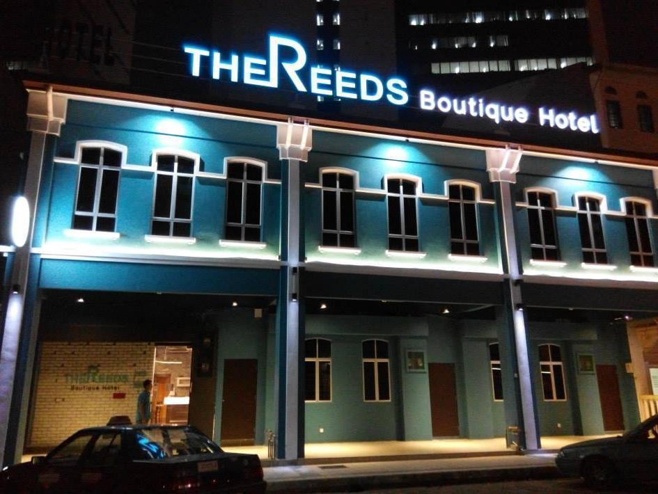 Oyo 127 The Reeds Hotel Kuala Lumpur Exterior photo