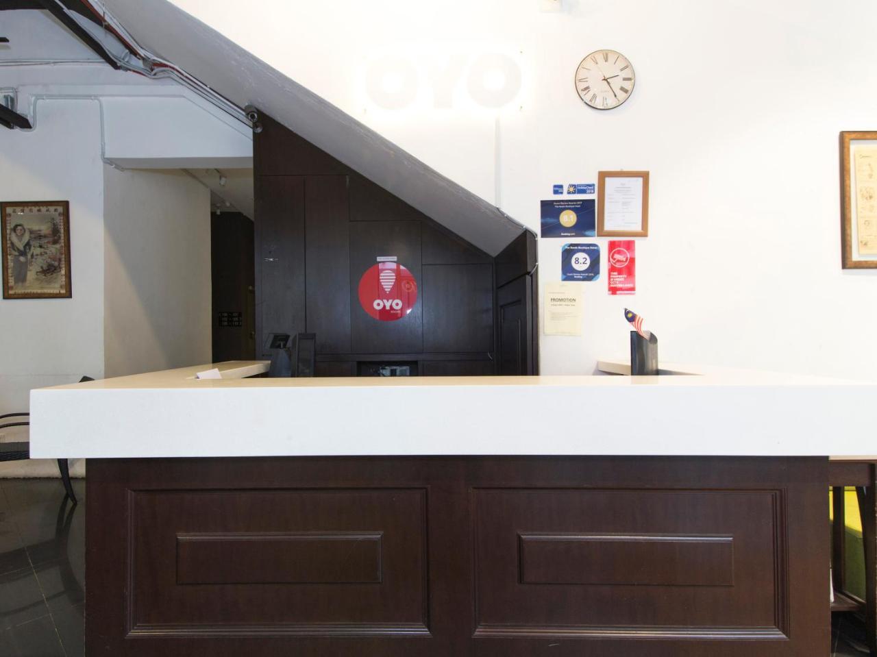 Oyo 127 The Reeds Hotel Kuala Lumpur Exterior photo
