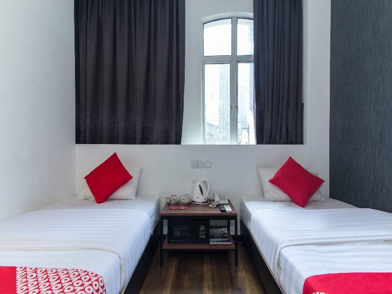 Oyo 127 The Reeds Hotel Kuala Lumpur Exterior photo